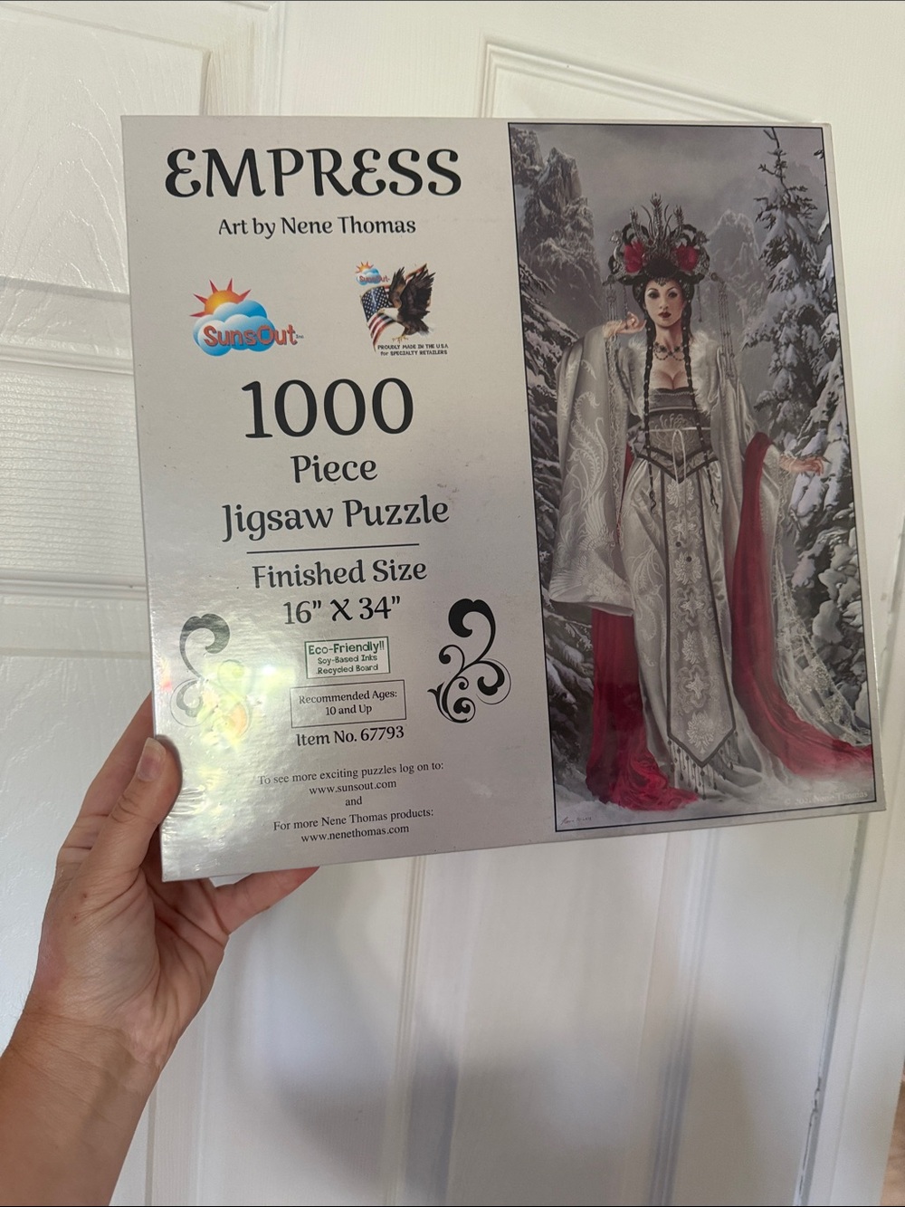 Empress 1000-Piece Jigsaw Puzzle by SunsOut - White & Red